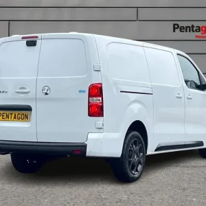 Vauxhall Vivaro Panel 2.0 Turbo D 3100 Pro Xl 6dr Diesel Manual LWB - Image 4