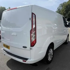 2021 Ford Transit Custom 2.0 EcoBlue Limited Auto SWB Air Con L1 H1 Euro 6 (s/s) - Image 5