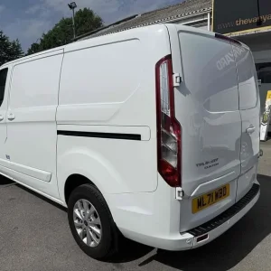 2021 Ford Transit Custom 2.0 EcoBlue Limited Auto SWB Air Con L1 H1 Euro 6 (s/s) - Image 7