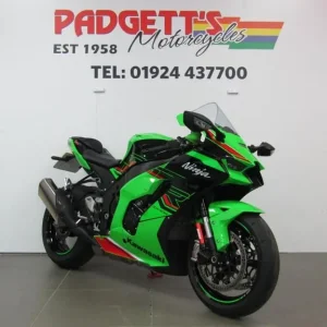 2023 Kawasaki ZX1002 Lpfan - Image 2