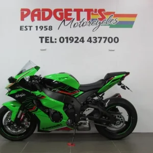 2023 Kawasaki ZX1002 Lpfan - Image 5