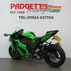 2023 Kawasaki ZX1002 Lpfan - Image 6
