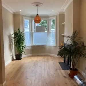 Painter and Decorator | High End Wall Transformations - Image 2
