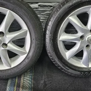 Toyota Genuine 14 inch alloy wheels with 4 x 155 65 R14 tyres - Image 3