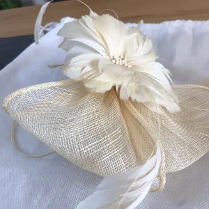 Cream Colour Wedding Fascinator - Image 3