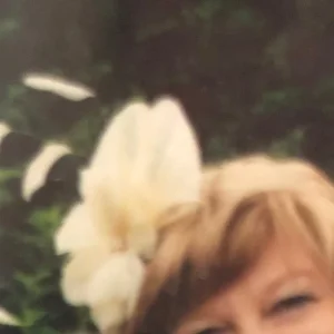 Cream Colour Wedding Fascinator - Image 7