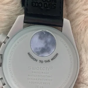 Men's watch - Image 3