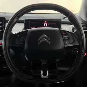2018 Citroen C4 Cactus 1.2 PureTech Hatchback - Image 8