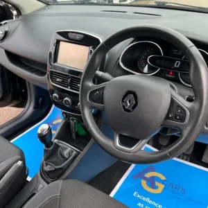 2016 Renault Clio 1.2 16V Dynamique Nav Petrol Manual 5 Door Hatchback - Image 3