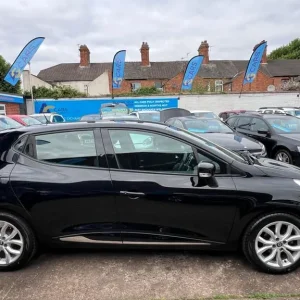 2016 Renault Clio 1.2 16V Dynamique Nav Petrol Manual 5 Door Hatchback - Image 8