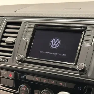 2019 Volkswagen California 2.0 TDI BlueMotion Tech Beach Camper 4dr Diesel DSG Euro 6 (s/s) - Image 8