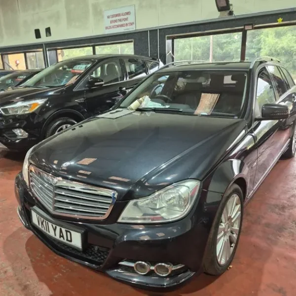 2011 Mercedes-Benz C-Class CDI BLUEEFFICIENCY ELEGANCE Estate Diesel Automatic