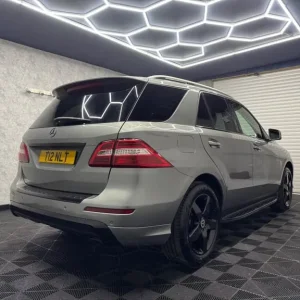 2013 Mercedes-Benz M-Class ML350 Diesel Estate - Image 4