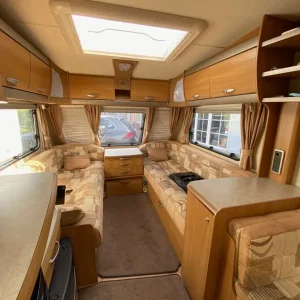 Swift Challenger 530 - 4berth caravan - Image 3