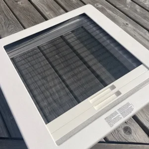 Dometic Mini Heki Style Rooflight - fits Ducato campervan / motorhome - Image 3