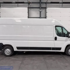 2022 Citroen Relay 2.2 BlueHDi 35 Enterprise Panel Van 5dr Diesel Manual L3 High Roof Euro 6 - Image 2