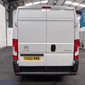 2022 Citroen Relay 2.2 BlueHDi 35 Enterprise Panel Van 5dr Diesel Manual L3 High Roof Euro 6 - Image 6