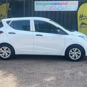 Hyundai i10 1.0 S 2018 - Image 2