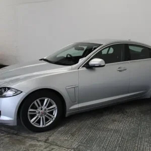 Jaguar XF 2.2d Luxury Silver Auto Diesel 2015 - Image 5