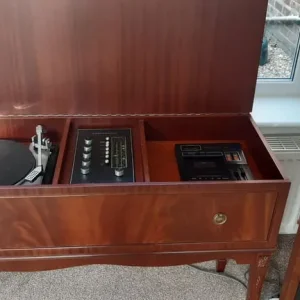 Ambassador A3 Radiogram - Image 4