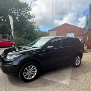 2017 Land Rover Discovery Sport 2.0 TD4 SE 4WD Estate Diesel Manual - Image 8