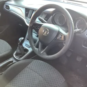 2016 Vauxhall Astra 1.6 CDTI EcoFlex - Image 4