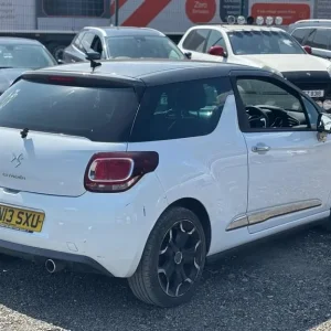 2013 Citroen DS3 1.6 VTi 16V DStyle Plus 3dr Hatchback - Image 3