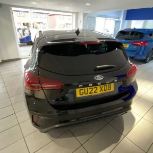 2022 Ford Focus 1.0T EcoBoost ST-Line Hatchback - Image 5