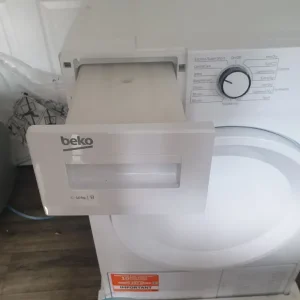 Freestanding tumble dryer, smoke and pet free home - Image 5