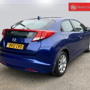 2012 Honda Civic 1.8 i-VTE. SE Euro 5 Manual 5-door Hatchback - Image 6