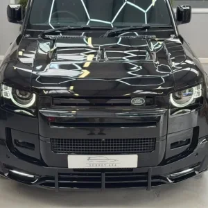 2021 Land Rover Defender 110 5.0L V8 4x4 - Image 5