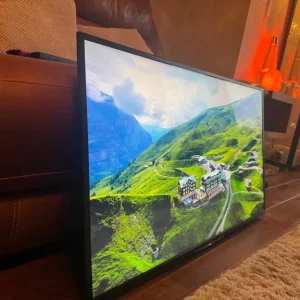 Sony Bravia 43" Full HD HDR Smart TV (Wall Mount Only) - Image 7