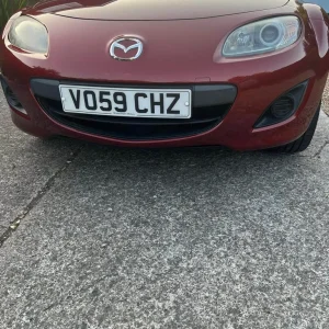 Mazda MX-5 Convertible 2009 Manual - Image 2