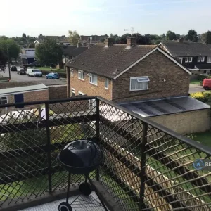 2 bedroom flat in Park Close, Luton, Borough of Luton