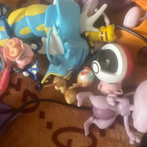 Pokémon Toys and Guess the Pokemon Game - Image 3