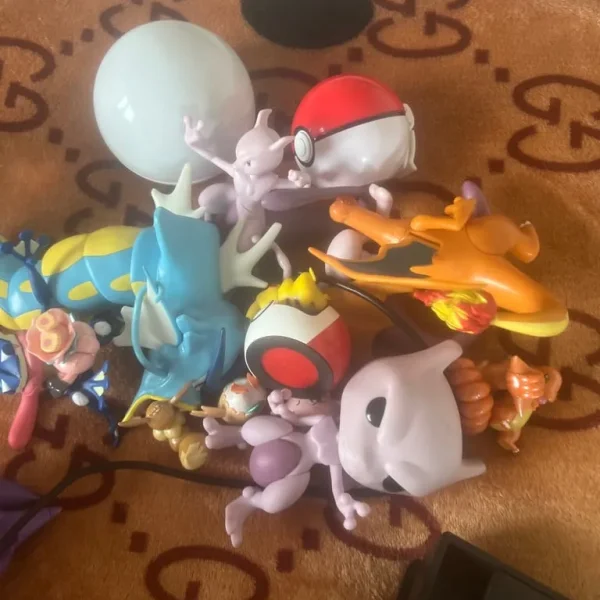 Pokémon Toys and Guess the Pokemon Game