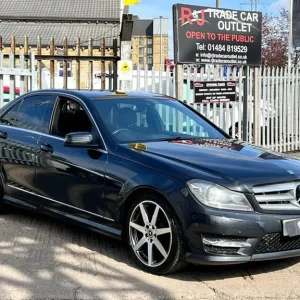 2013 Mercedes-Benz C-Class 1.6 C180 BlueEfficiency AMG Sport Plus G-Tronic+ Euro 5 4dr Estate - Image 3