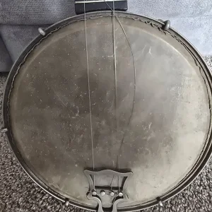 Ukulele - Image 2