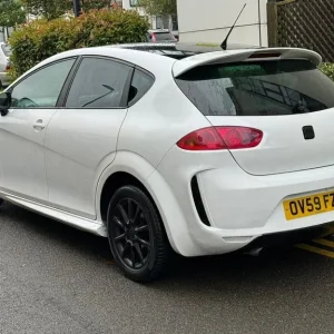 2009 SEAT Leon 1.9 TDI BTCC KIT 5dr HATCHBACK Diesel Manual - Image 2