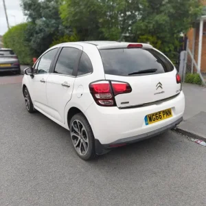 Citroen C3 Hatchback 2016 manual 5-door - Image 3