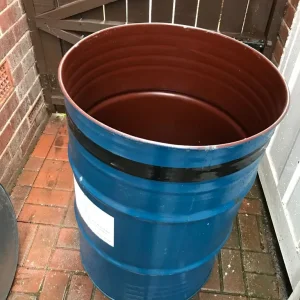 45-gallon oil drum with lid and lock - Image 3