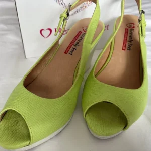 Ladies Sandals - Image 2