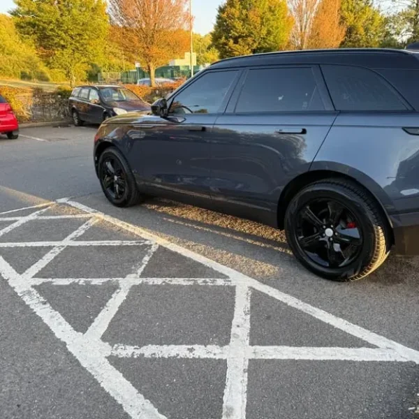 Range Rover Velar 19-inch Alloys