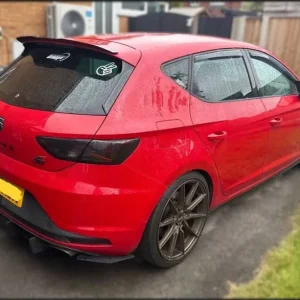 2016 SEAT Leon 2.0 TSI Cupra 290 Black Hatchback - Image 8