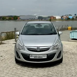 2013 Vauxhall Corsa 1.2i 16v SE 5dr Hatchback Petrol Manual - Image 3