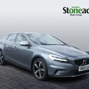 2018 Volvo V40 R-Design T2 Hatchback Petrol Manual