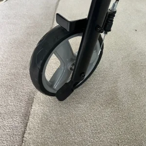 NRS Healthcare M87719 Lightweight Rollator - Image 7