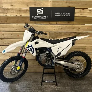 HUSQVARNA FC 450 2019 MOTOCROSS BIKE – 28 HOURS ON THE METER - Image 2