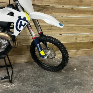 HUSQVARNA FC 450 2019 MOTOCROSS BIKE – 28 HOURS ON THE METER - Image 8