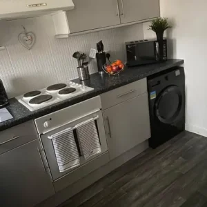 Flat to rent - Image 5